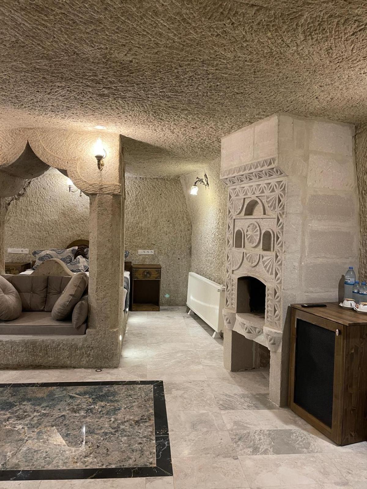 Cappadocia Empire Cave Hotel Göreme Exterior foto